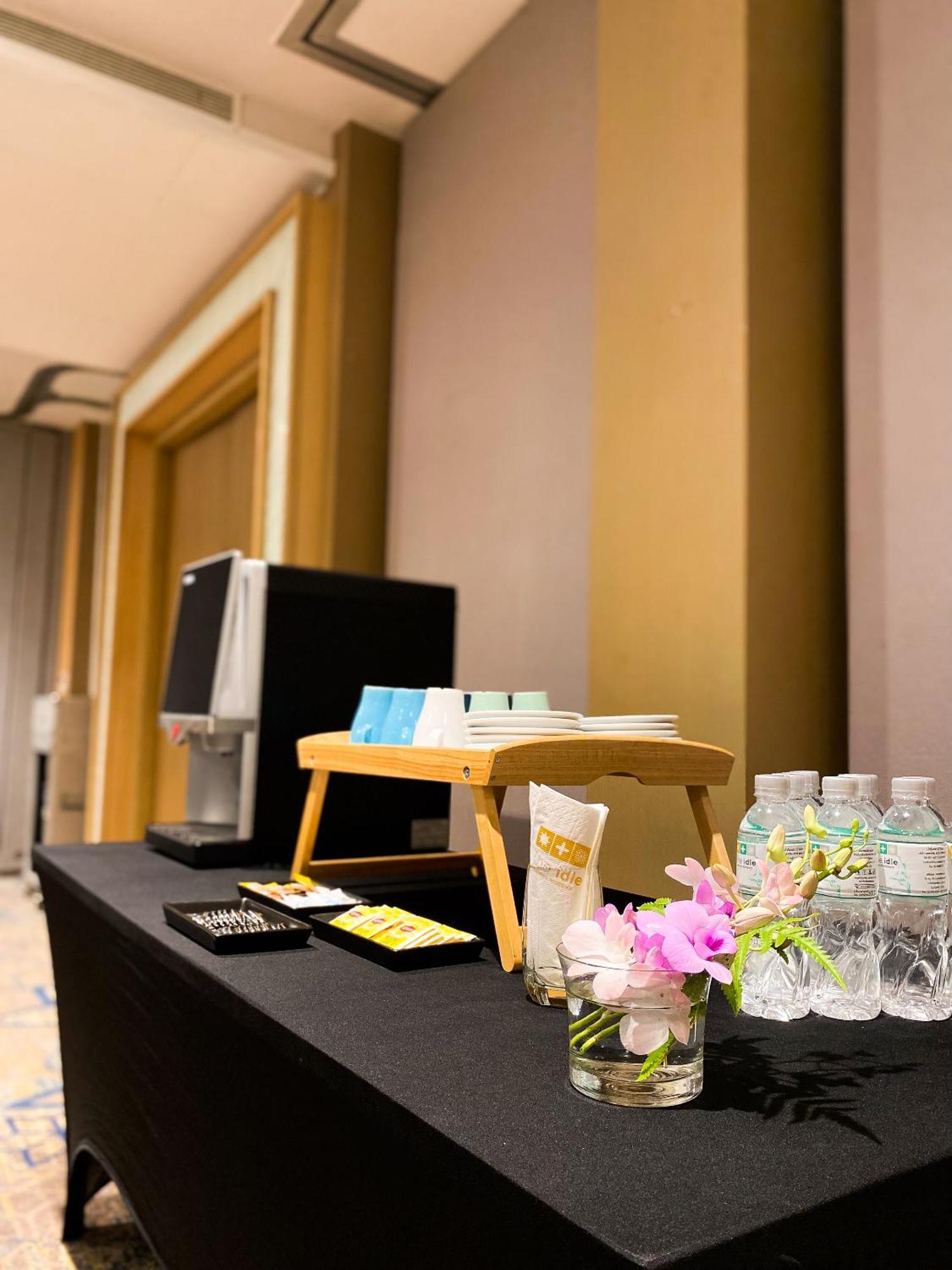 The Idle Hotel And Residence Ban Lam Rua Taek 외부 사진